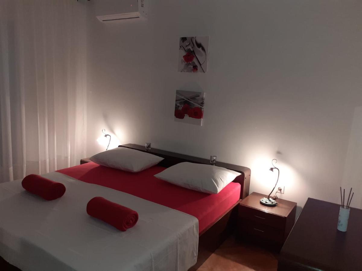 Quality Vila "Comfort" Трогир Экстерьер фото