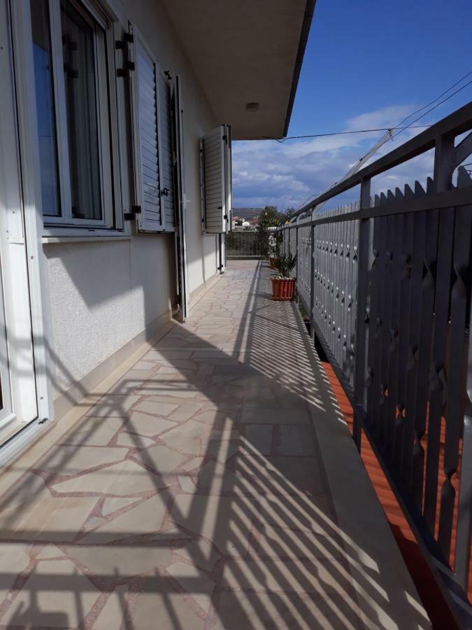 Quality Vila "Comfort" Трогир Экстерьер фото